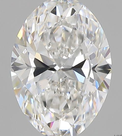 Oval diamond from Anny’s Avoid examples, showing a pronounced dark bow tie across the centre.