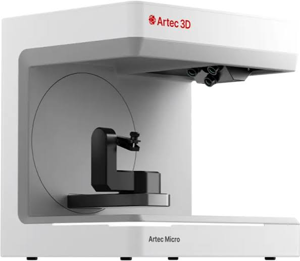 Artec Micro desktop 3D scanner with its rotating object platform
