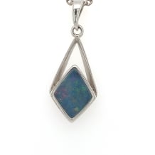 S/S Dblt Bldr Freeshape Opal Pendant