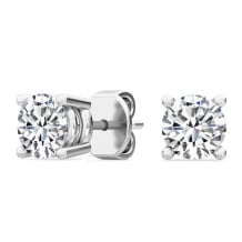 0.70ct 4 Claw Stud Earring