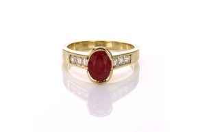 Aria Ruby Diamond Ring 